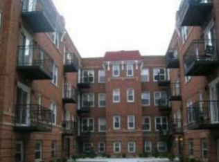 2107 E 67th St APT 205, Chicago, IL 60649