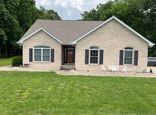 10640 Barths Lake Rd, Bunker Hill, IL 62014