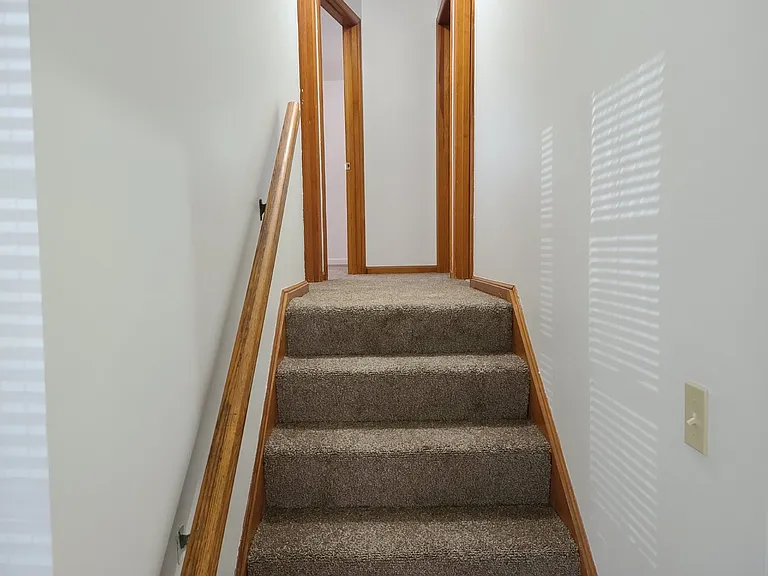 8010 Sycamore Ln — Photo 12
