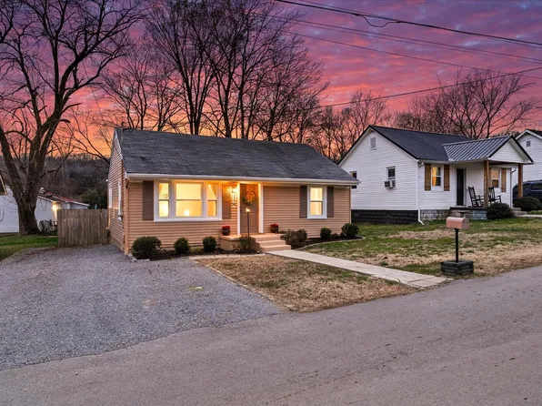 335 Hayes St, Woodbury, TN 37190