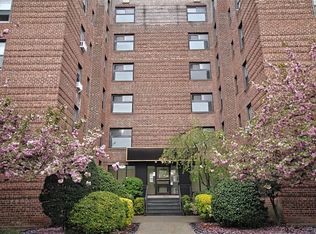 2209 Knapp St APT 5G, Brooklyn, NY 11229