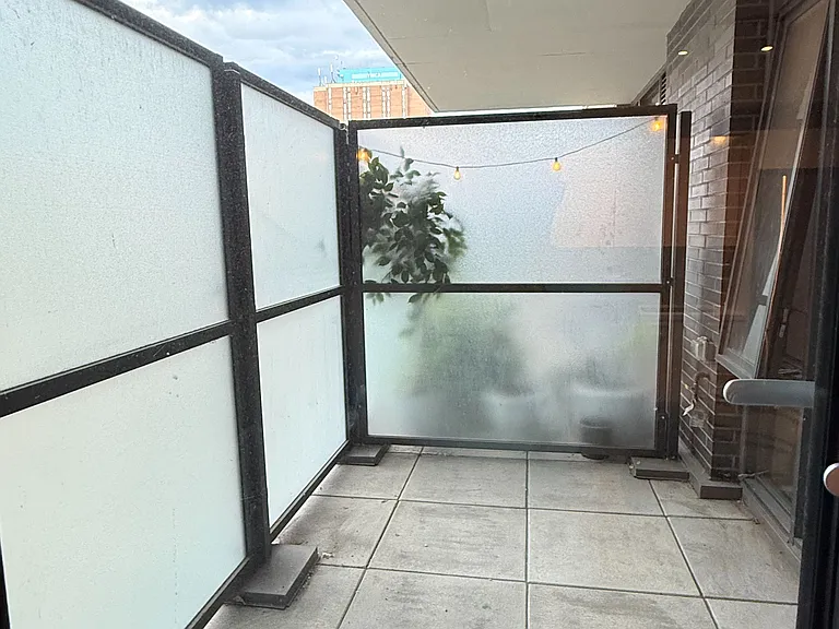 203 Catherine St #201 — Photo 12