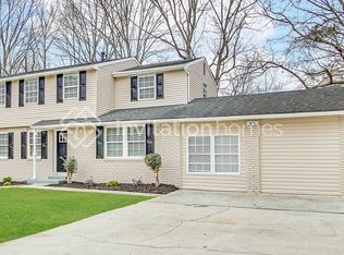 6380 Kimberly Mill Rd, College Park, GA 30349