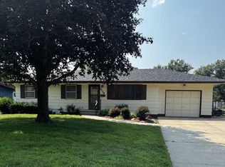 1439 N 7th St, David City, NE 68632