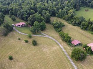 4410 Trace Ck Rd, Mcewen, TN 37101