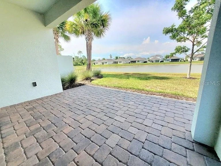16087 Ivy Ridge Ct — Photo 9