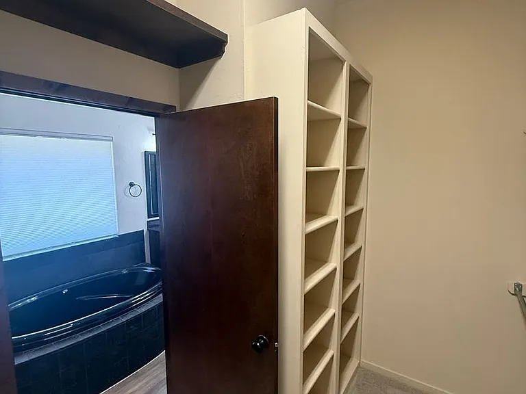 12625 Preakness Rd — Photo 32