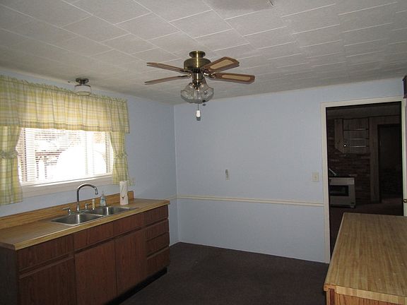 5th image of 509 E Elm St