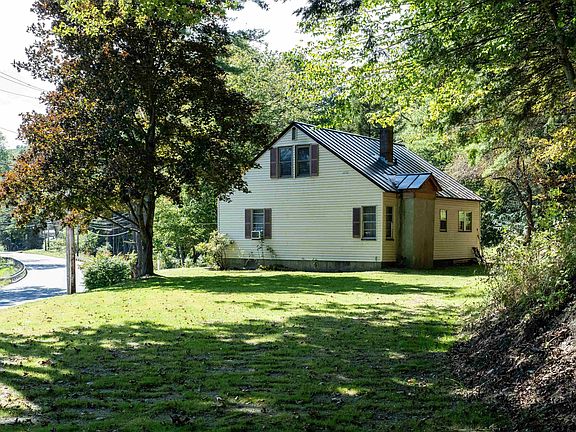 5th image of 7 Blanchard Drive