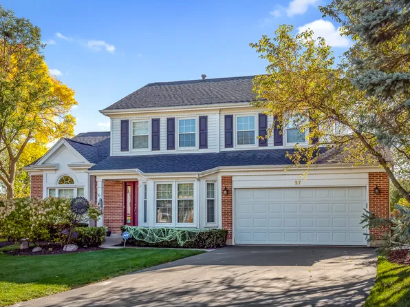 27 Trotwood Ct, Buffalo Grove, IL 60089