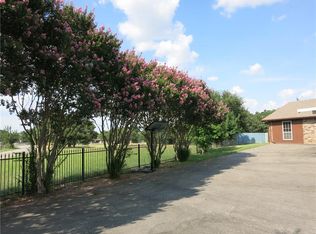 7055 Bennett Lawson Rd, Mansfield, TX 76063