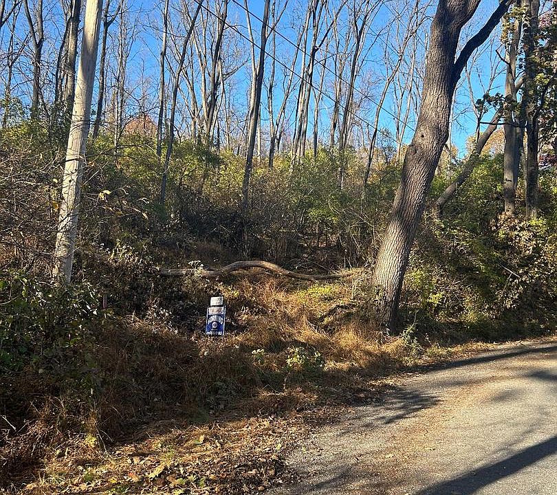 1st image of 4 Heidel Rd