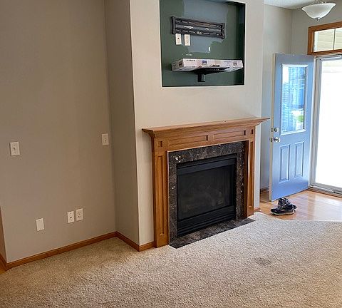 5th image of 1656 White Pine Way