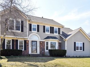 1000 Inglewood Ln, Elgin, IL 60120