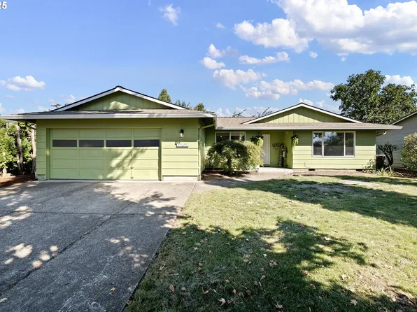 2131 Debra Dr, Springfield, OR 97477