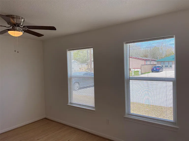 3722 Putnam Dr #A — Photo 8