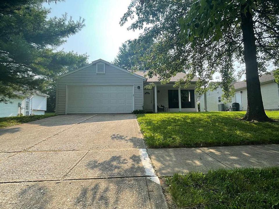 1st image of 2735 S Pinehurst Dr