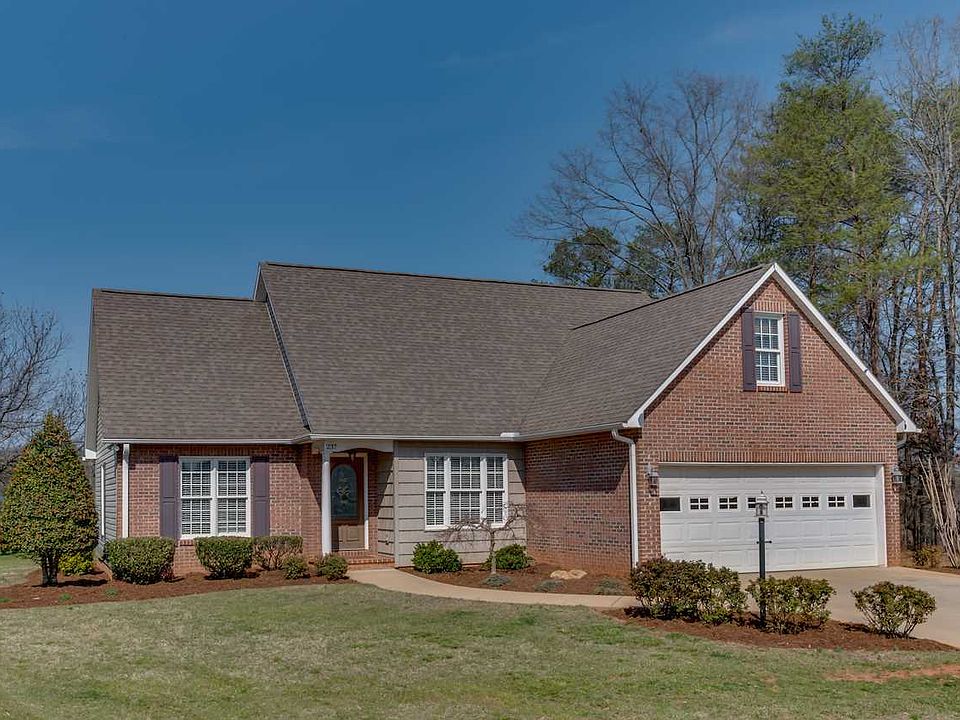 1st image of 237 Valleyview Dr