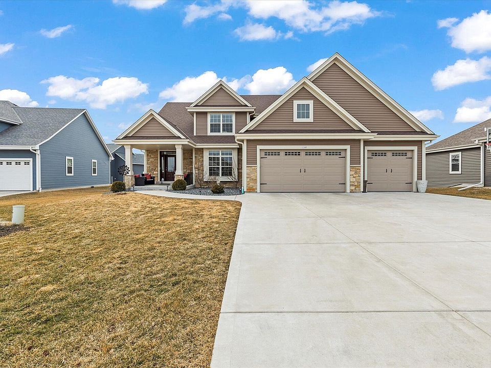 1st image of 1340 Rosewood Ct