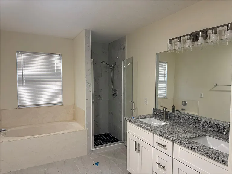 1514 Clearview Loop — Photo 23