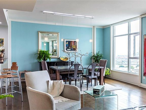 5th image of 411 W Seaside Way Unit 2004