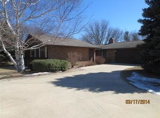 16864 N 1075 East Rd, Pontiac, IL 61764