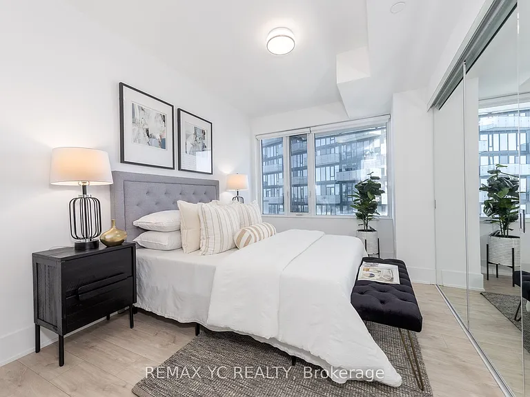 470 Front St W #1612 — Photo 19