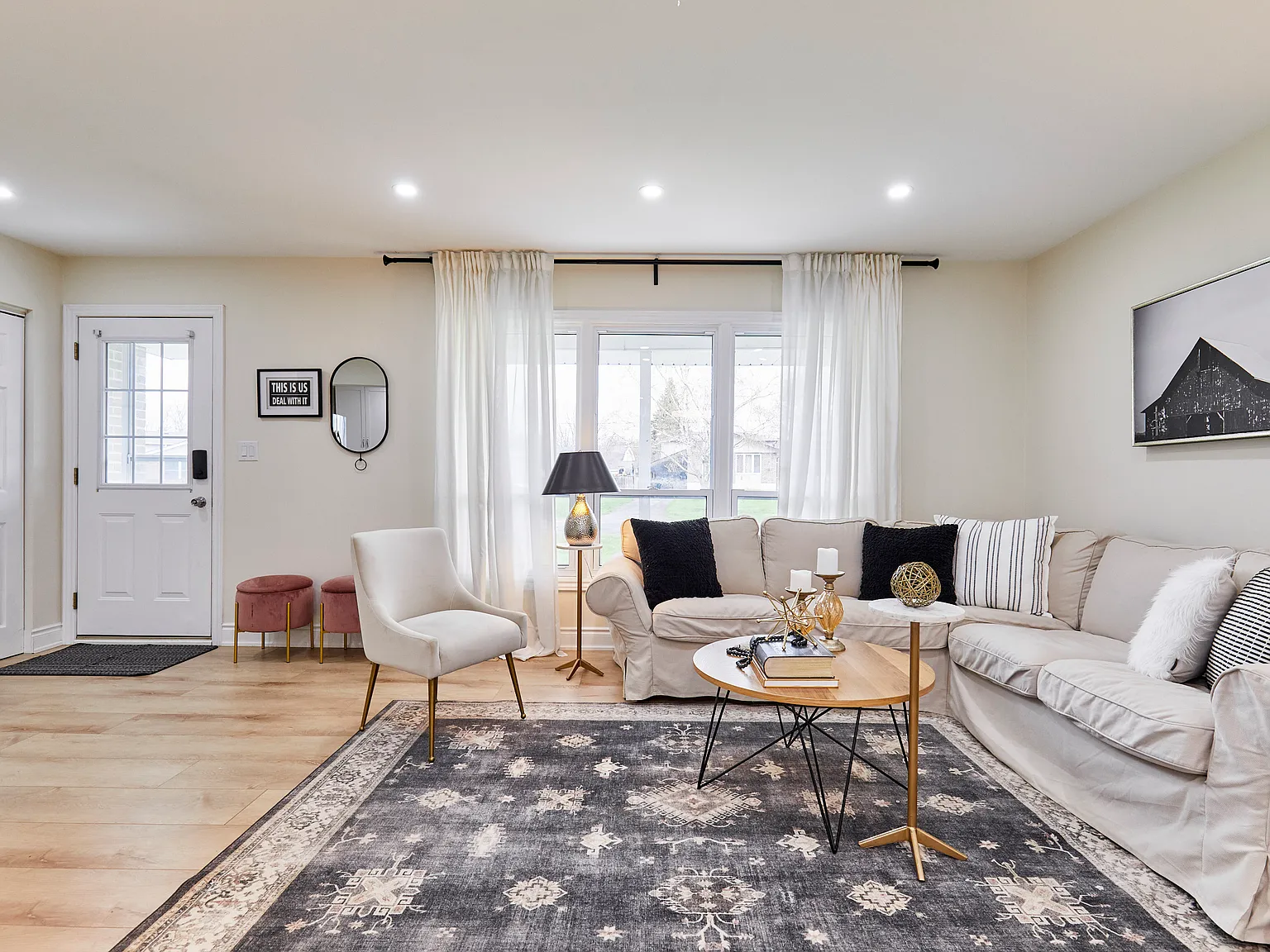 39 Meredith Crescent Cobourg — Photo 2