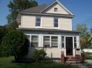 30 S Myrtle St, Vineland, NJ 08360