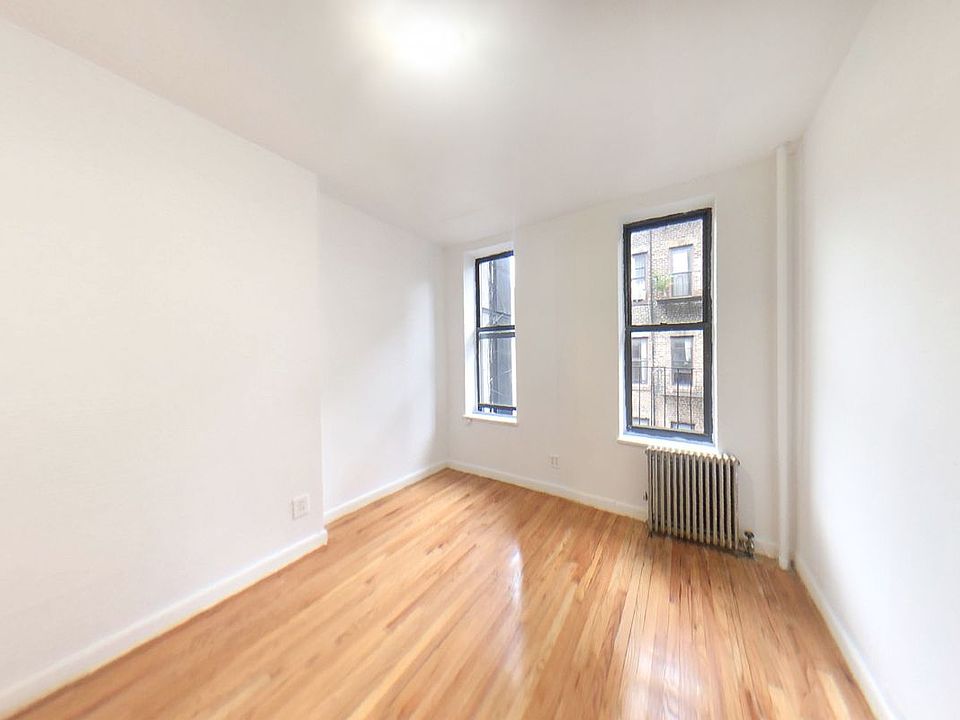 1st image of 138 Orchard St #No9