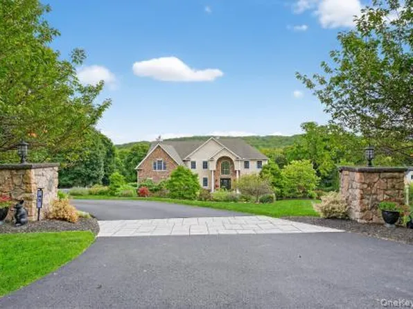 43 Kayla Lane, Mahopac, NY 10541