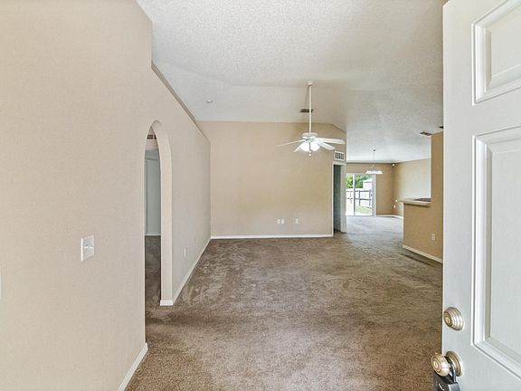 5th image of 37198 Southern Glen Way