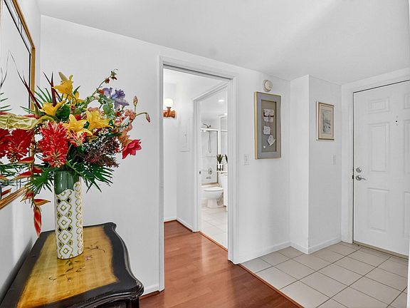 5th image of 651 Okeechobee Boulevard #402