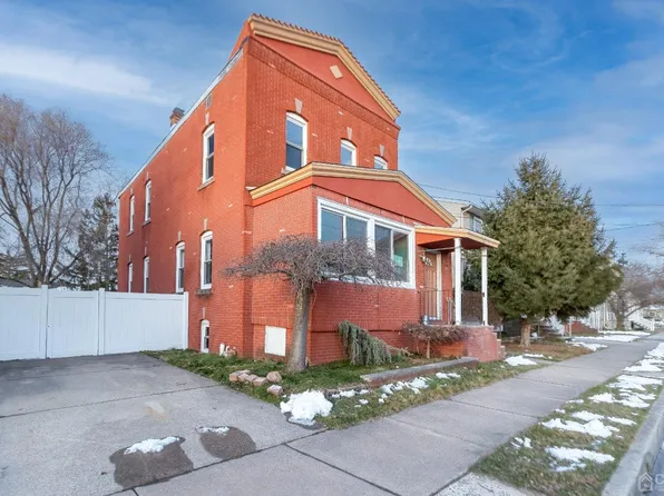 22 Mary St, Carteret, NJ 07008