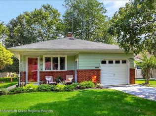 412 Saint Thomas Dr, Toms River, NJ 08757