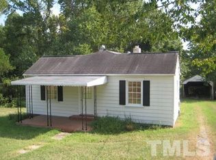 2728 Holloway St, Durham, NC 27703