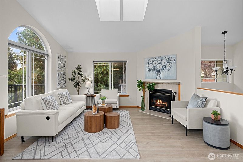5th image of 1611 NE Perkins