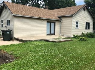 721 Iowa St, Cedar Falls, IA 50613