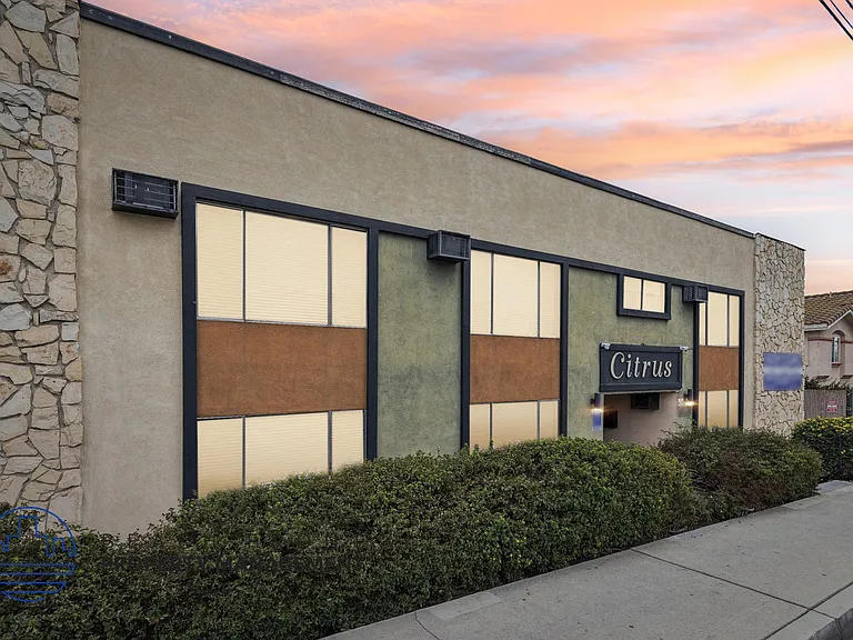 850 N Citrus St. — Photo 17