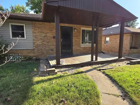 2028 Jackson St, Quincy, IL 62301