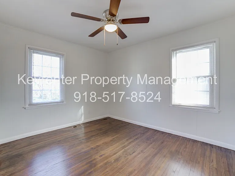 3743 W 42nd Pl — Photo 12