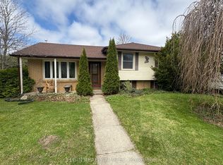 14 Glanworth Ave, Saint Thomas, ON N5R1E7