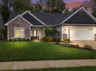 9724 Oak Trail Rd, Fort Wayne, IN 46825