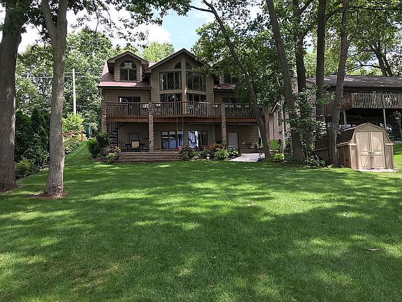 5th image of 2081 Oak Ln