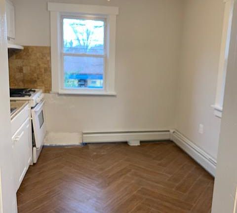 Eat in Kitchen with pantry.