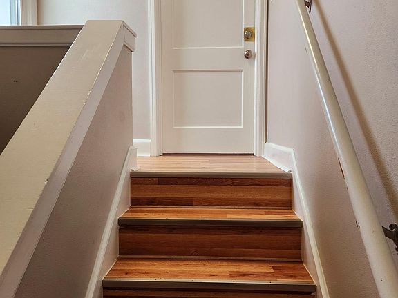 front stairs to unit