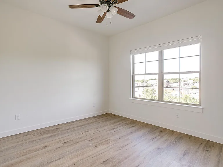 3108 Frazier Ave — Photo 17