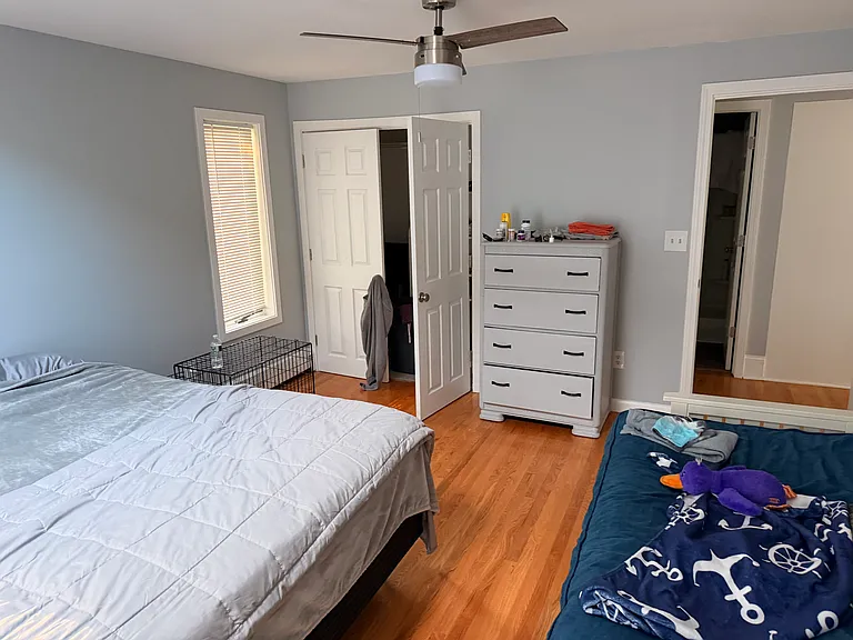 37 Isabelle Dr — Photo 16