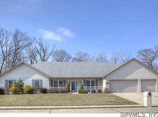 1817 Riviera Ln, O Fallon, IL 62269