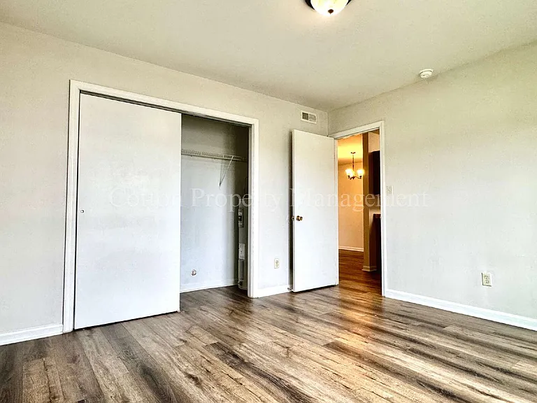 315 S Dudley St #1 — Photo 14